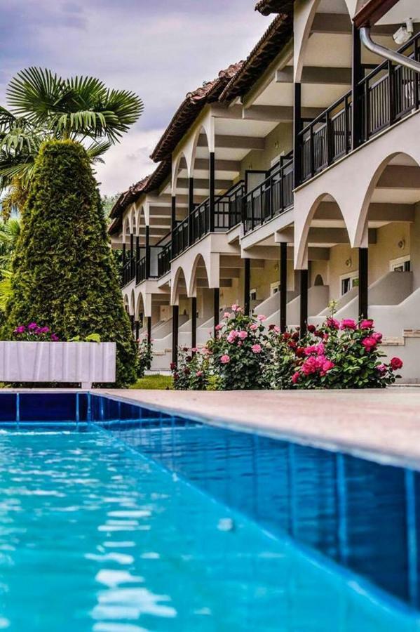 Hotel Afroditi Паралія-Пантелеймонос Екстер'єр фото
